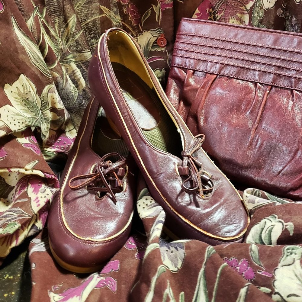 Vintage Frye Pumps Heels Burgundy Maroon